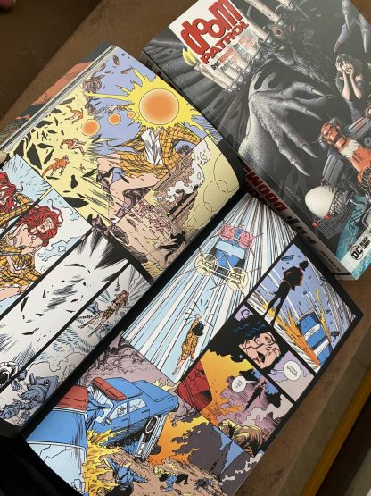 DC Black Label - DOOM PATROL LIBRO CUATRO - Imagen 3