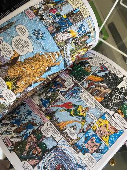 DC Esenciales: CRISIS EN TIERRAS INFINITAS - EDICIÓN ABSOLUTA - Imagen 3