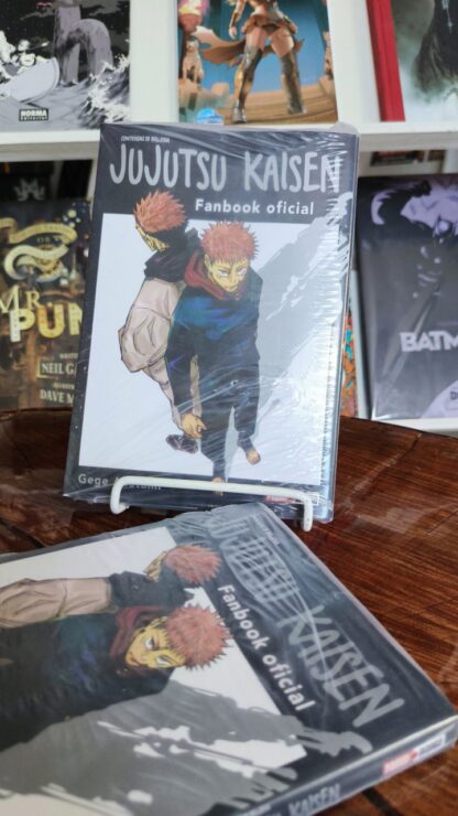 JUJUTSU KAISEN FANBOOK OFICIAL - Panini - Imagen 2