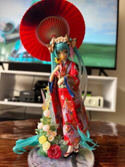 Figura Hatsune Miku más fuerte